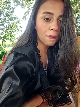 Lunaluxe1001 online show from 12-04-25, 01:20