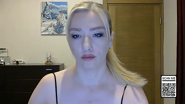 Wild Silk Desire online show from 10-07-25, 01:30