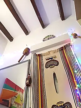 hotCOUPLEPETRA online show from 01-10-26, 05:15