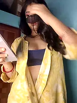 Riya 35 sexy online show from 05-30-26, 07:33