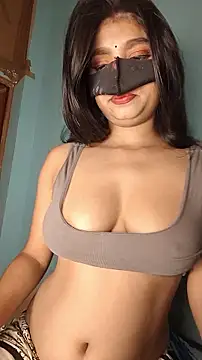 Riya 35 sexy online show from 07-10-26, 08:11