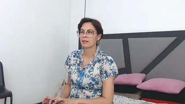 amanda ramirez online show from 07-15-26, 10:26