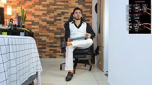 samuelcoopeer online show from 04-28-26, 06:46