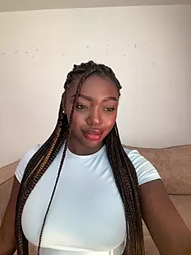 alissradiante1 online show from 02-28-26, 02:45