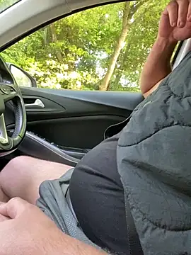 CloudyMuscleBeefy online show from 05-28-26, 06:10