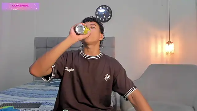 Santy Stump online show from 10-18-25, 11:16