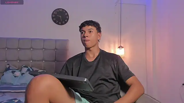 Santy Stump online show from 11-02-25, 09:06