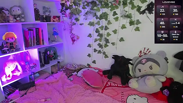 Snapshot of sarahminage_ chatting on 11-18-25, 09:08 sarahminage online show from 11-18-25, 09:08