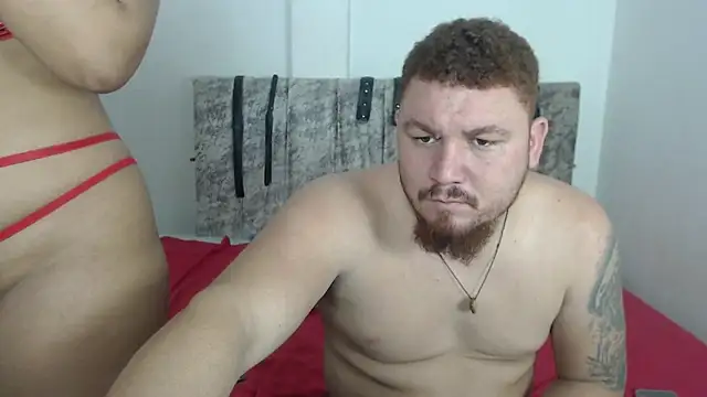 Snapshot of VelaAndEdwar chatting on 11-11-25, 12:21 VelaAndEdwar online show from 11-11-25, 12:21