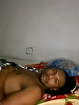 soy-tuyo- online show from 11-12-25, 04:24