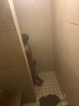 Snapshot of naughty_thick chatting on 10-09-25, 02:59 naughty thick online show from 10-09-25, 02:59