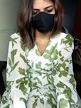 Isha Sax online show from 10-04-25, 06:22