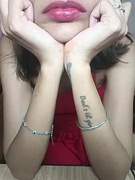 Isha Sax online show from 12-14-25, 06:12