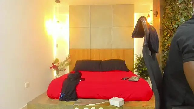 MarcusBlack  online show from 09-26-25, 11:47