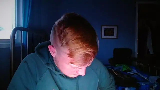 Snapshot of lustylyndon chatting on 02-05-26, 03:05 lustylyndon online show from 02-05-26, 03:05