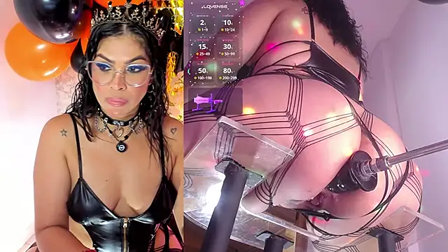 Snapshot of MayaRouse chatting on 06-06-26, 03:06 MayaRouse online show from 06-06-26, 03:06