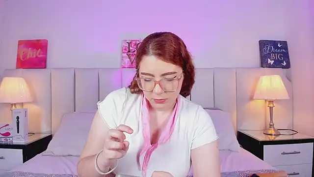 lizy portman online show from 10-06-25, 07:44