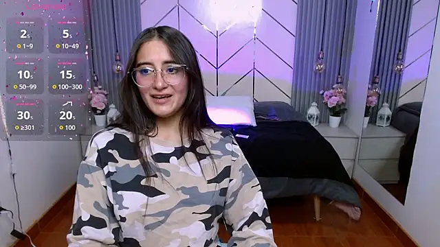 alesiamoore online show from 03-24-26, 03:50