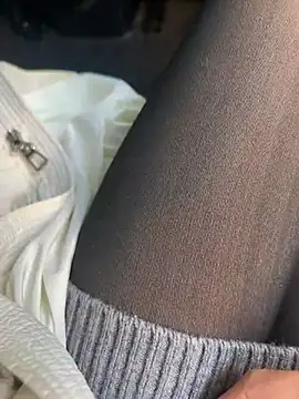 xiaoyuan01 online show from 01-10-26, 02:02