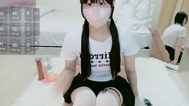 Snapshot of im_hina chatting on 09-19-25, 06:19 im hina online show from 09-19-25, 06:19