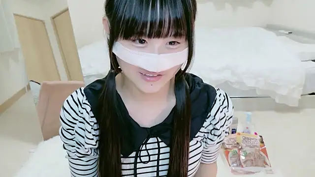 Snapshot of im_hina chatting on 09-28-25, 06:13 im hina online show from 09-28-25, 06:13