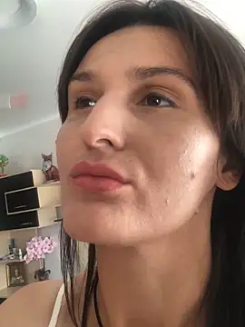 Snapshot of NikaSwan2831 chatting on 09-18-25, 09:11 NikaSwan2831 online show from 09-18-25, 09:11