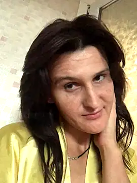 Snapshot of NikaSwan2831 chatting on 09-29-25, 10:03 NikaSwan2831 online show from 09-29-25, 10:03