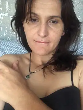 Snapshot of NikaSwan2831 chatting on 10-08-25, 09:18 NikaSwan2831 online show from 10-08-25, 09:18