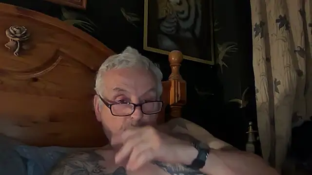 poggles online show from 11-13-25, 08:30