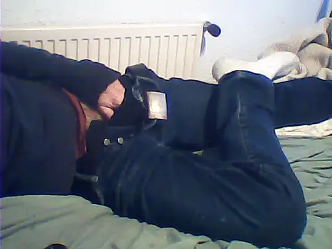 Snapshot of rimbaud77 chatting on 10-28-25, 04:53 rimbaud77 online show from 10-28-25, 04:53