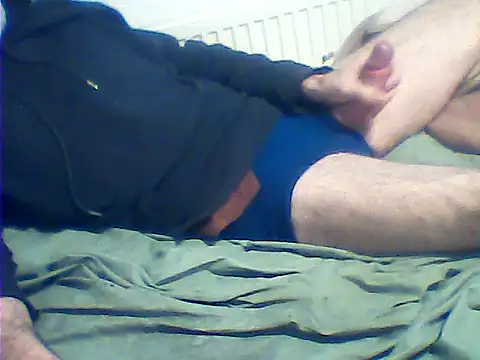 Snapshot of rimbaud77 chatting on 02-10-26, 05:06 rimbaud77 online show from 02-10-26, 05:06