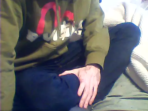 Snapshot of rimbaud77 chatting on 02-17-26, 02:24 rimbaud77 online show from 02-17-26, 02:24