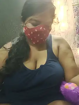 Snapshot of Liyaa_24 chatting on 07-27-26, 03:41 Liyaa 24 online show from 07-27-26, 03:41