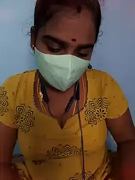 Snapshot of Tamil_riyalini12 chatting on 11-09-25, 03:49 Tamil riyalini12 online show from 11-09-25, 03:49