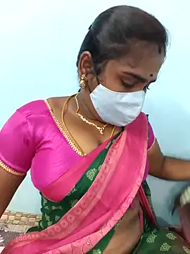 Snapshot of Tamil_riyalini12 chatting on 02-07-26, 01:15 Tamil riyalini12 online show from 02-07-26, 01:15