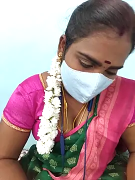 Snapshot of Tamil_riyalini12 chatting on 02-27-26, 04:56 Tamil riyalini12 online show from 02-27-26, 04:56