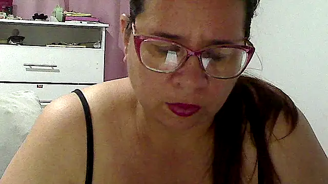 Snapshot of luciana69hot chatting on 02-22-26, 10:08 luciana69hot online show from 02-22-26, 10:08