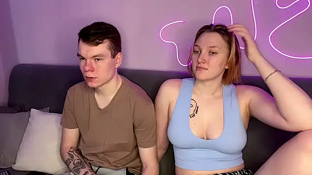 julielourens online show from 12-03-25, 07:49