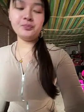 chenyu0308 online show from 04-02-26, 07:06