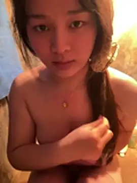 chenyu0308 online show from 04-20-26, 07:26