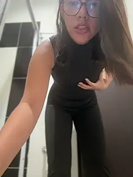 sara calderon online show from 06-05-26, 11:27