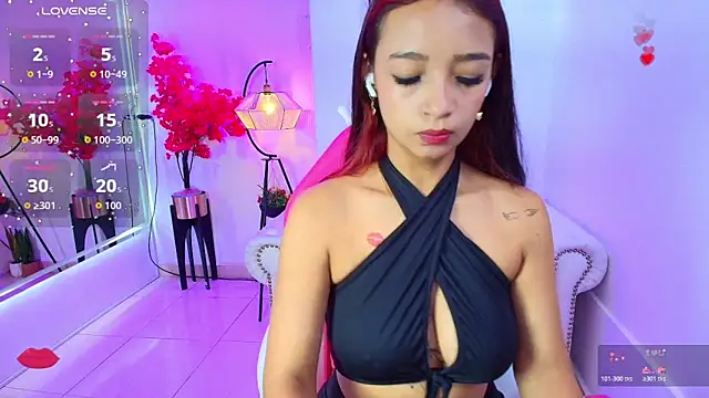 Snapshot of Katty_rounds chatting on 11-22-25, 12:26 Katty rounds online show from 11-22-25, 12:26