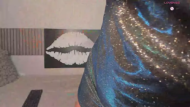 Hailey-Fox online show from 02-12-26, 01:39