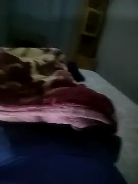 Snapshot of kulliguy chatting on 11-24-25, 08:41 kulliguy online show from 11-24-25, 08:41