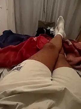 Snapshot of kulliguy chatting on 12-01-25, 05:40 kulliguy online show from 12-01-25, 05:40