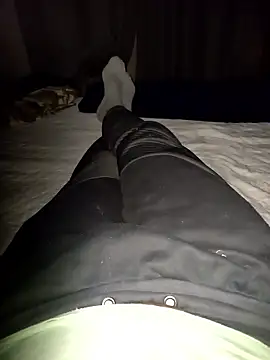 Snapshot of kulliguy chatting on 01-17-26, 07:17 kulliguy online show from 01-17-26, 07:17