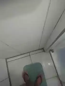 Snapshot of GuilhermeYuree chatting on 01-19-26, 06:50 GuilhermeYuree online show from 01-19-26, 06:50