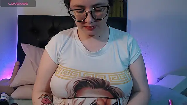 KrystalAdams online show from 07-29-26, 12:25