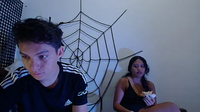 Snapshot of Aria_Arthur chatting on 10-17-25, 12:30 Aria Arthur online show from 10-17-25, 12:30