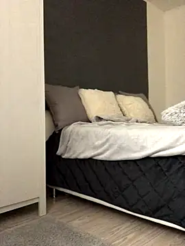 sofiacskaaa online show from 12-16-25, 07:57